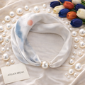 Wit Sjaaltje met Pastel Aquarel Patroon en Parel