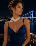Luxe Parelchoker met V-Hanger - Driedubbele Parelketting