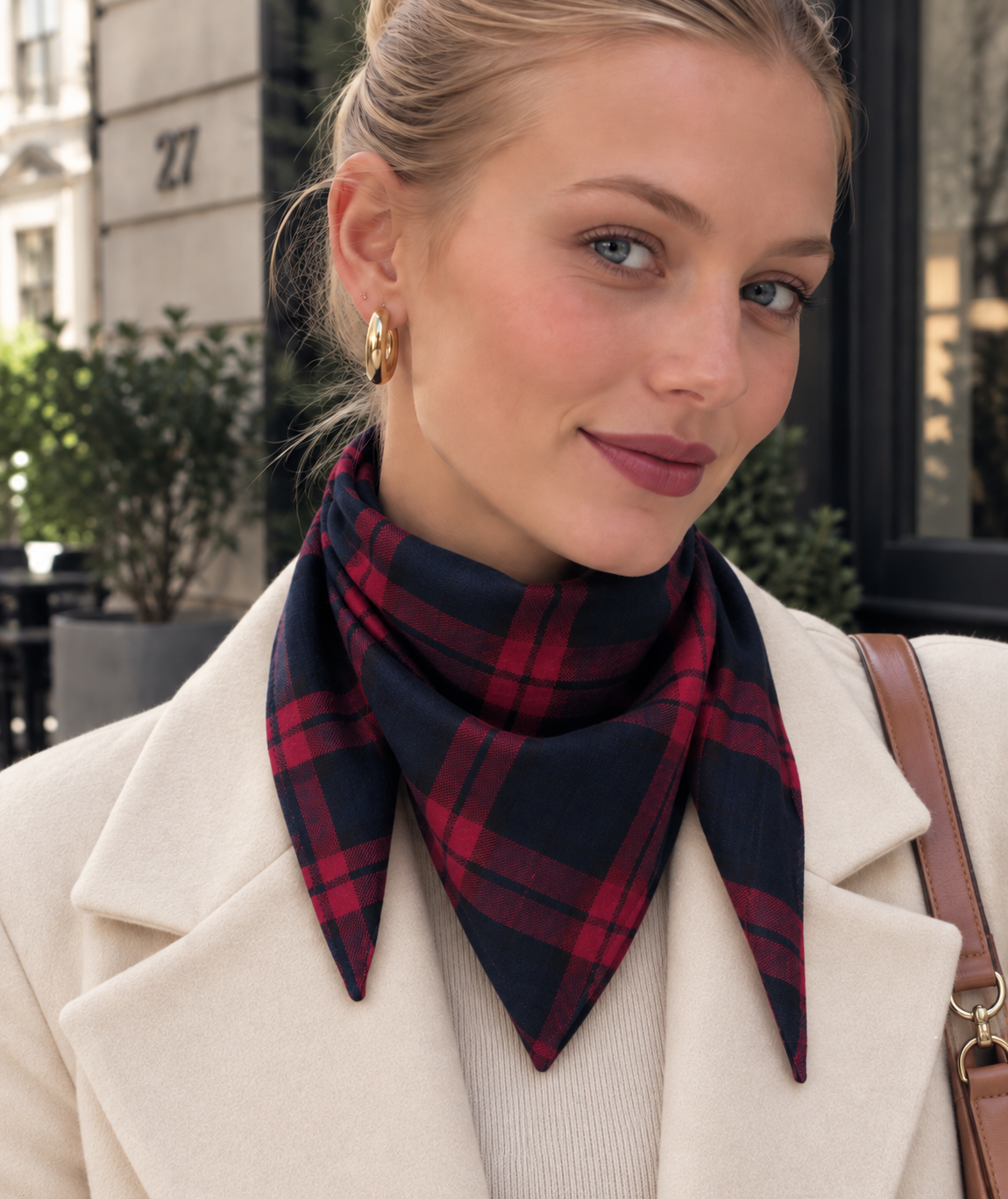 Oxford Tartan Driehoekssjaal – Navy & Rood