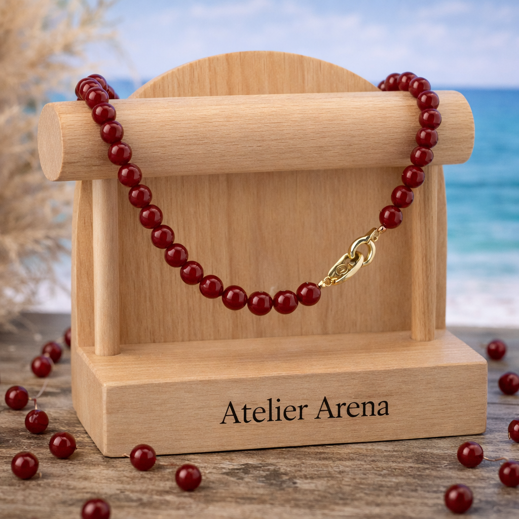 Rode Agaat Ketting met Gouden Sluiting