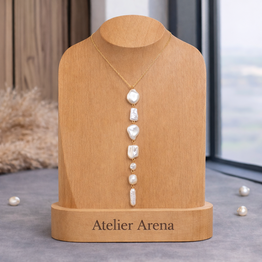 Elegante Parelketting met Gouden Accenten